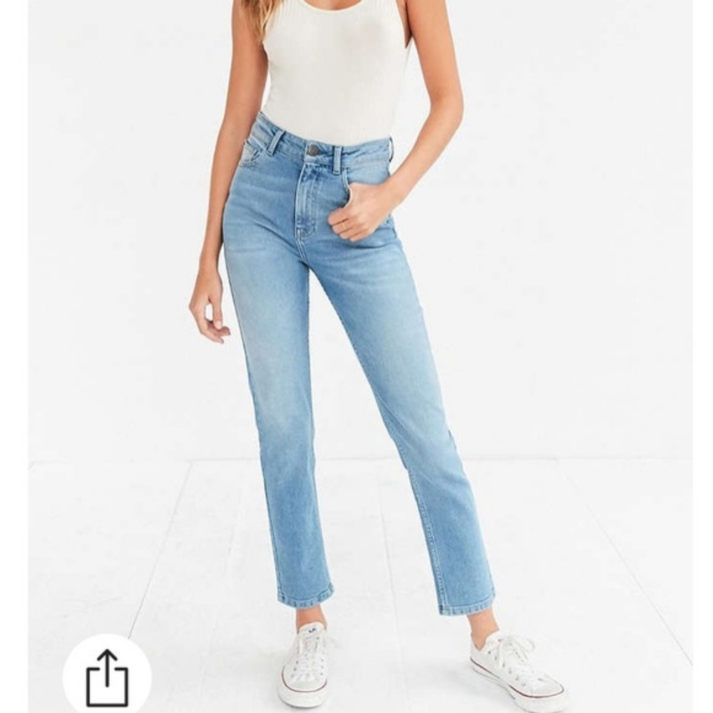 BDG Girlfriend Jean 26W 27L